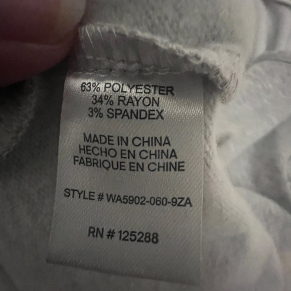 BearPaw Fleece Lounge Gray Sweater Size‎ M - Picture 6 of 6